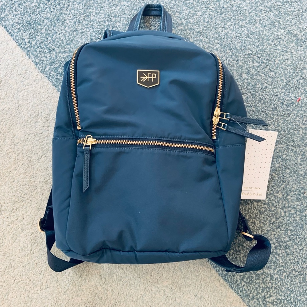 Freshly Picked The City Pack in Navy
